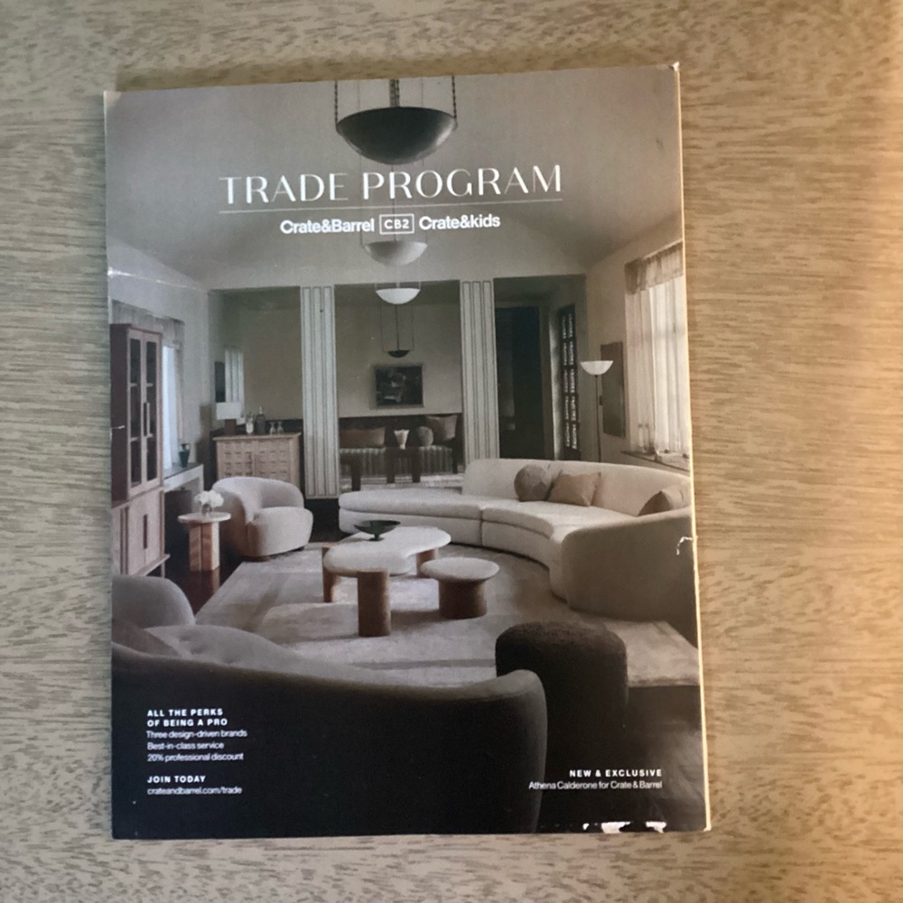 Flawed Architectural Digest December 2024 Issue - Picture 5 of 7